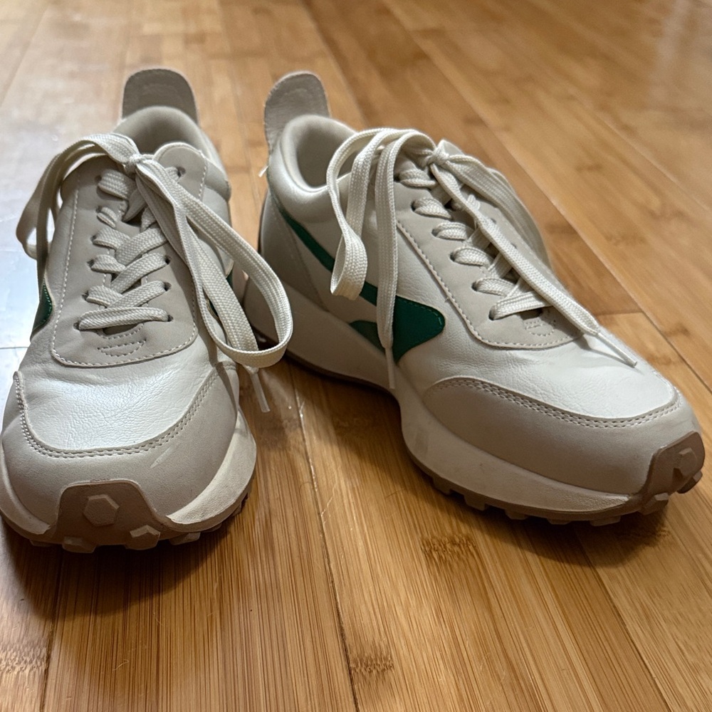 Dolce Vita White and Green Sneakers - Picture 3 of 5
